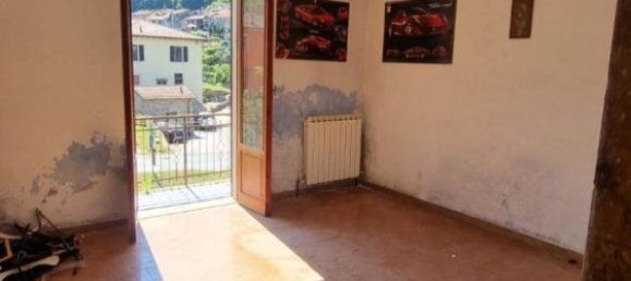 2 bedrooms Villa in Pignone, Italy No. 86725 15