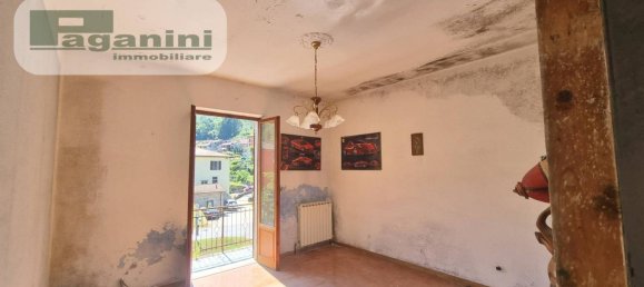 2 bedrooms Villa in Pignone, Italy No. 86725 11