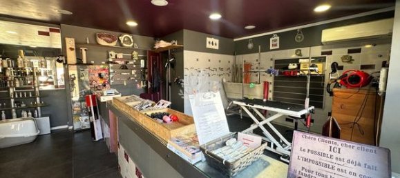 Коммерческая недвижимость 40м² в Санари-сюр-Мер, Франция № 309780 3