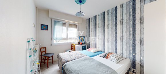 Apartamento de 3 dormitorios en Joue-les-Tours, France No. 246400 7