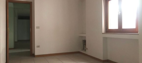 Квартира с 3 комнатами в Реджо Калабрия, Италия № 220757 15