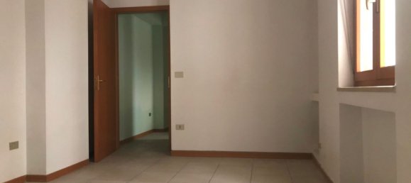 Квартира с 3 комнатами в Реджо Калабрия, Италия № 220757 14