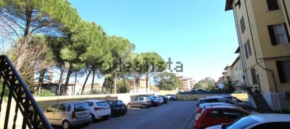 2 bedrooms Apartment in Pisa, Italy No. 352458 16