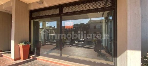 130m² Commercial property in Montelabbate, Italy No. 344660 17
