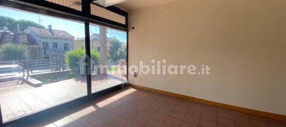 130m² Commercial property in Montelabbate, Italy No. 344660 4