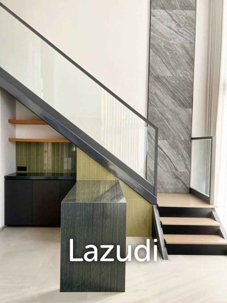 2 bedrooms Warehouse in Bangkok, Thailand No. 14250