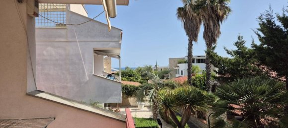 3 rooms Apartment in Bisceglie, Italy No. 133373 26