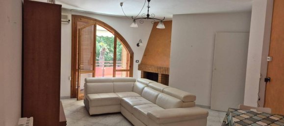 3 rooms Apartment in Bisceglie, Italy No. 133373 32