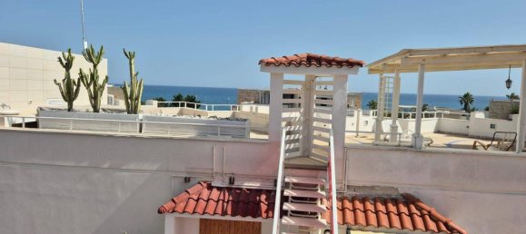 3 rooms Apartment in Bisceglie, Italy No. 133373 7