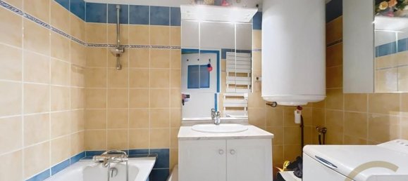 2 Schlafzimmer Haus in Deville-les-Rouen, France, Nr. 357383 5