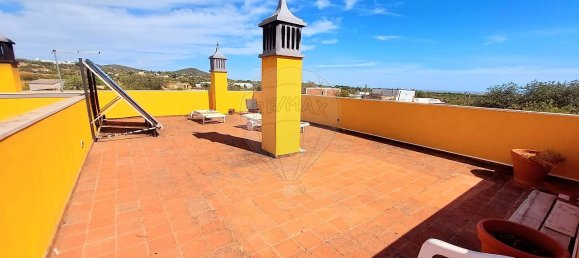 3 bedrooms House in Faro, Portugal No. 20970 5