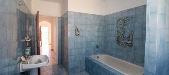 Villa T4 em Quarteira, Portugal N.º 160482 25