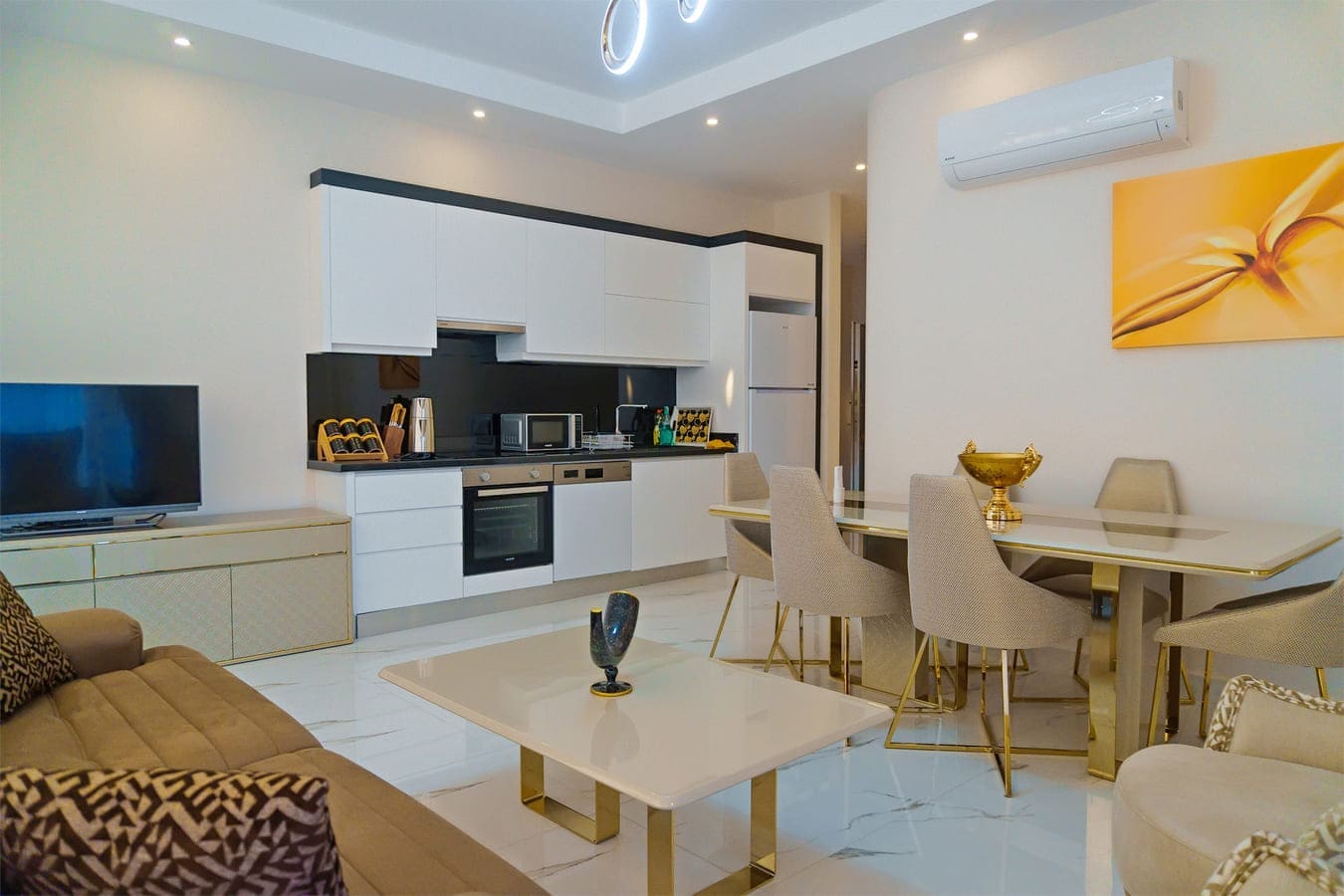 Apartment 2+1 in Kargicak, Turkey No. 11829