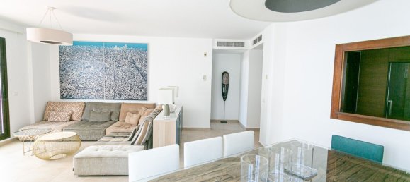 4 غرف نوم بانتهاوس في Marbella, Spain رقم 146609 12