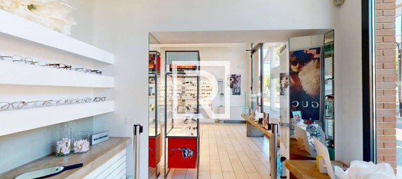 Gewerbliche Immobilie in Ravenna, Italy 69m², Nr. 294009 4