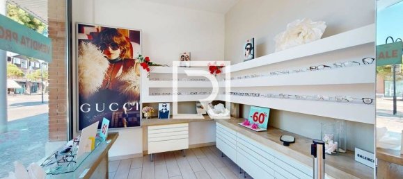 Gewerbliche Immobilie in Ravenna, Italy 69m², Nr. 294009 3