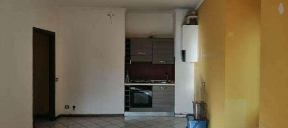 3-salle Appartement à Como, Italy No. 6807 17