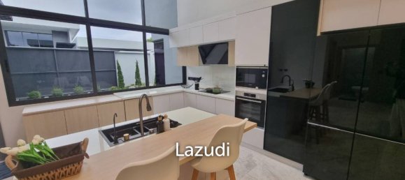 3 bedrooms Villa in Bang Lamung, Thailand No. 25609 8