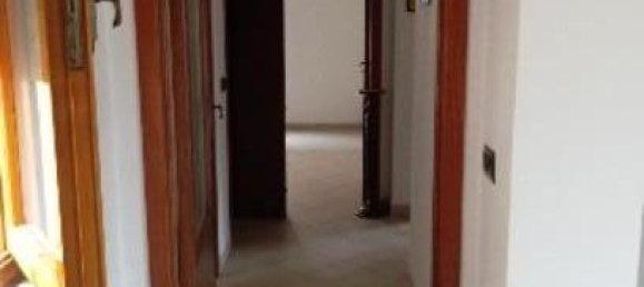 2 bedrooms Apartment in Poggibonsi, Italy No. 190194 5