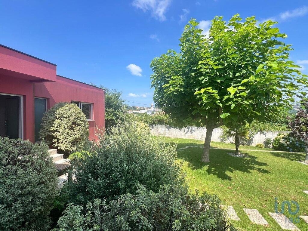 3 bedrooms Villa in Lousada, Portugal No. 245455