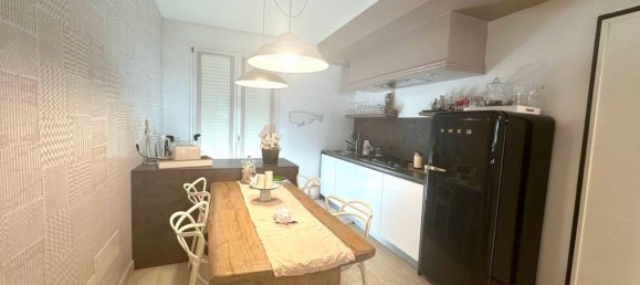 3 bedrooms Apartment in Riccione, Italy No. 341257 5