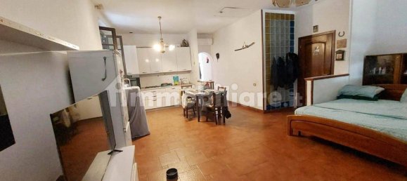 3 Schlafzimmer Wohnung in Vicopisano, Italy, Nr. 352481 2
