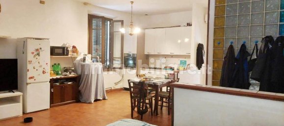 3 Schlafzimmer Wohnung in Vicopisano, Italy, Nr. 352481 7