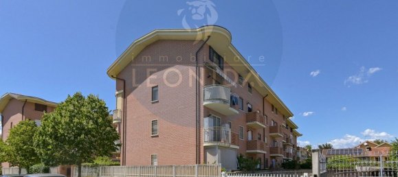 5 rooms Duplex in Nichelino, Italy No. 269006 3