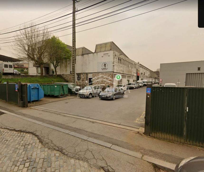 Entrepôt à Matosinhos, Portugal 255m² No. 333859