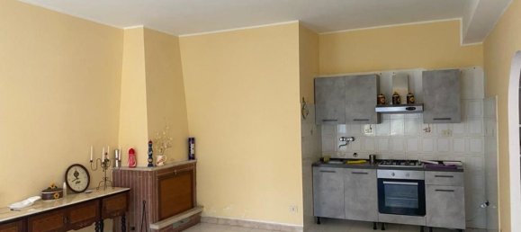 2 rooms Apartment in Tagliacozzo, Italy No. 251990 13