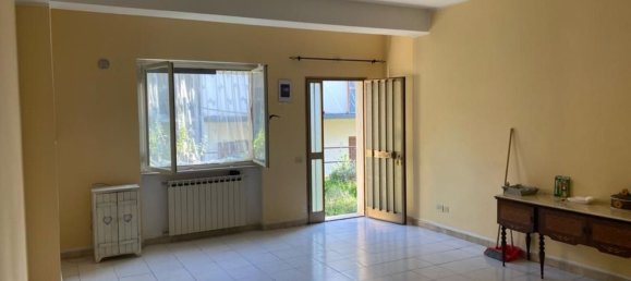 2 rooms Apartment in Tagliacozzo, Italy No. 251990 9