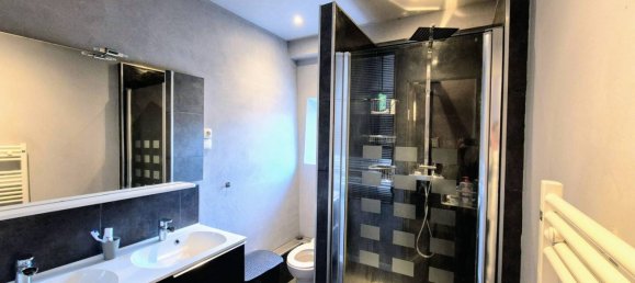 4 bedrooms House in Cambrai, France No. 50898 10