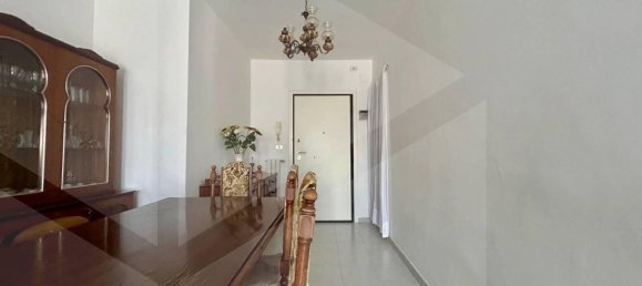 3 rooms Apartment in Bisceglie, Italy No. 24121 4