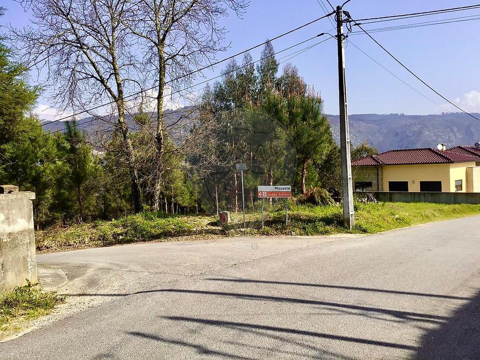  Land in Vale de Bouro, Portugal No. 294865