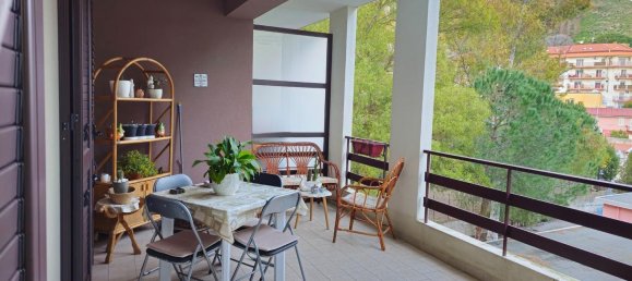 Квартира с 4 комнатами в Мессина, Италия № 222893 13