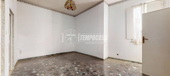 Дом с 2 спальнями в Рутильяно, Италия № 62805 10