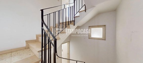 Дом с 2 спальнями в Рутильяно, Италия № 62805 19