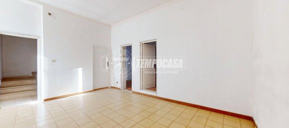 Дом с 2 спальнями в Рутильяно, Италия № 62805 21