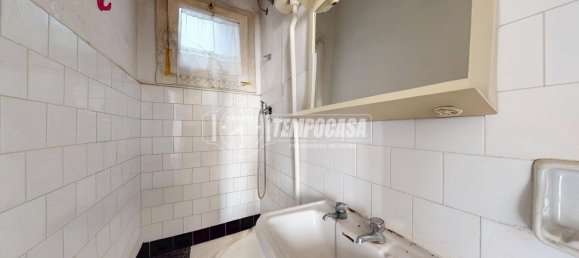 Дом с 2 спальнями в Рутильяно, Италия № 62805 15