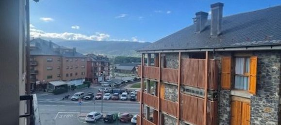 3 bedrooms Apartment in Puigcerda, Spain No. 190126 3