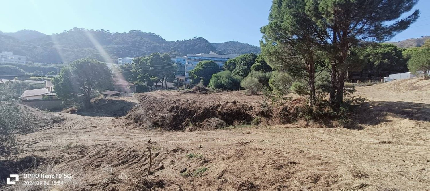 Grundstück in Messina, Italy 14306m², Nr. 48237