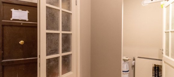 1 bedroom Apartment in Siena, Italy No. 324313 2