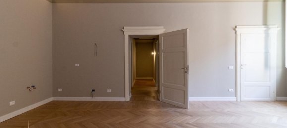 1 bedroom Apartment in Siena, Italy No. 324313 17