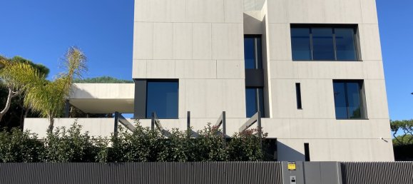 6 bedrooms Villa in Gava, Spain No. 2400 3