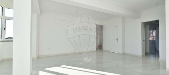 3 bedrooms Apartment in Cascais, Portugal No. 116816 4