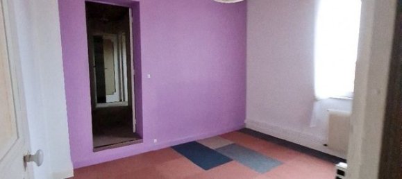 3 Schlafzimmer Stadthaus in Roye, France, Nr. 236623 8