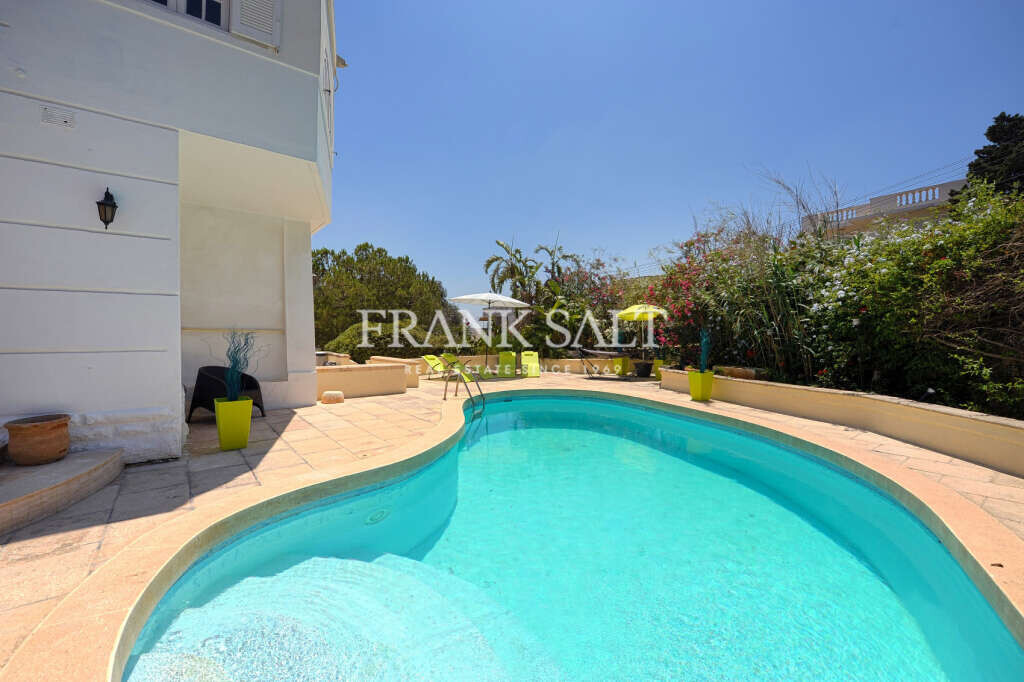 4 bedrooms Villa in Valletta, Malta No. 10796
