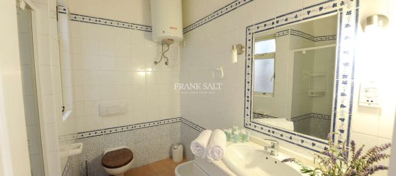 4 bedrooms Villa in Valletta, Malta No. 10796 21