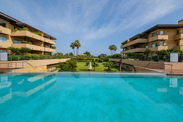 2 bedrooms Apartment in Quarteira, Portugal No. 250587