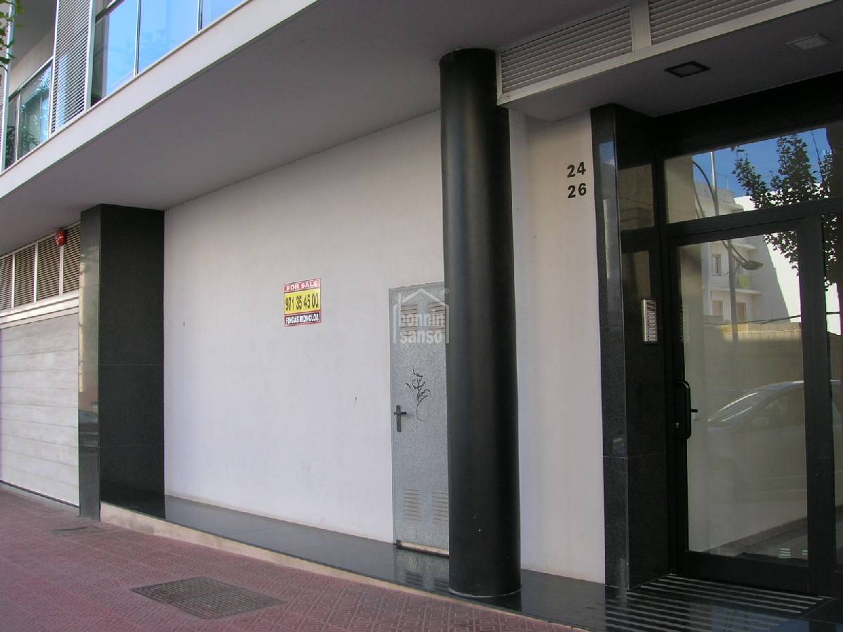  عقار تجاري في Mahon, Spain 211متر مربع رقم 3955